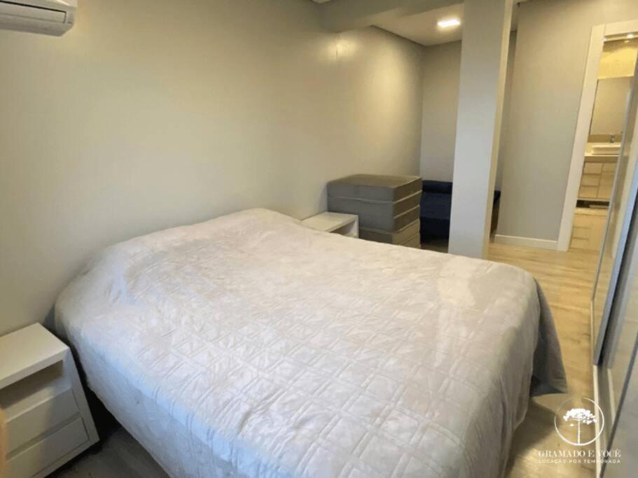 Apartamento Novo No Centro De Грамаду Екстериор снимка