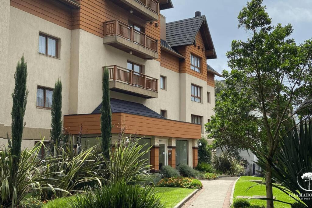 Apartamento Novo No Centro De Грамаду Екстериор снимка
