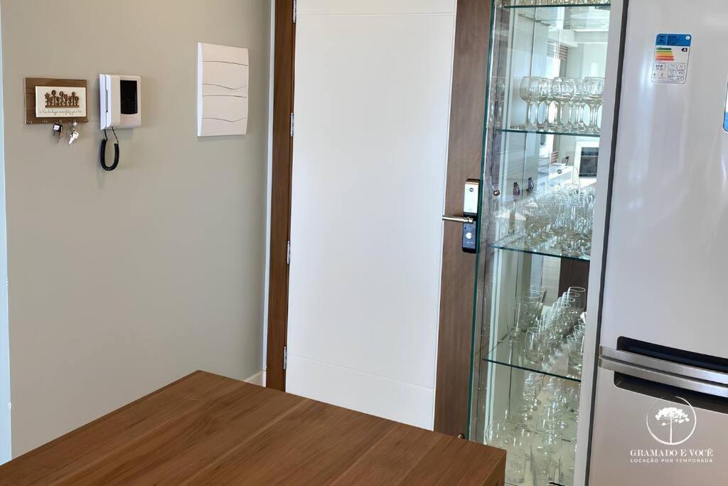Apartamento Novo No Centro De Грамаду Екстериор снимка