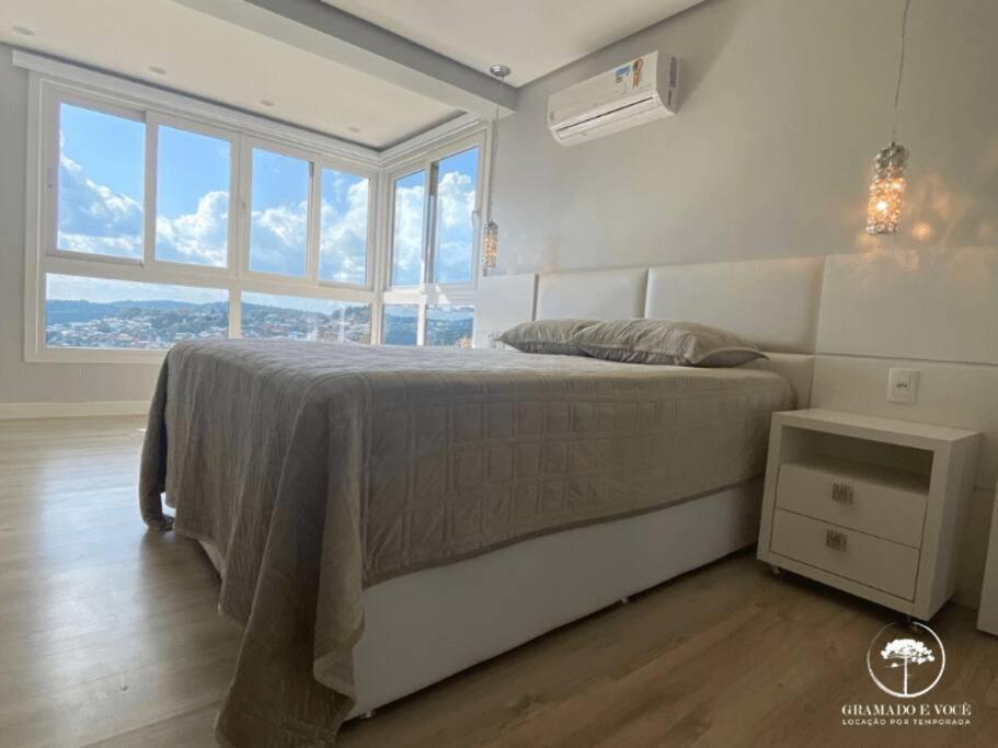 Apartamento Novo No Centro De Грамаду Екстериор снимка