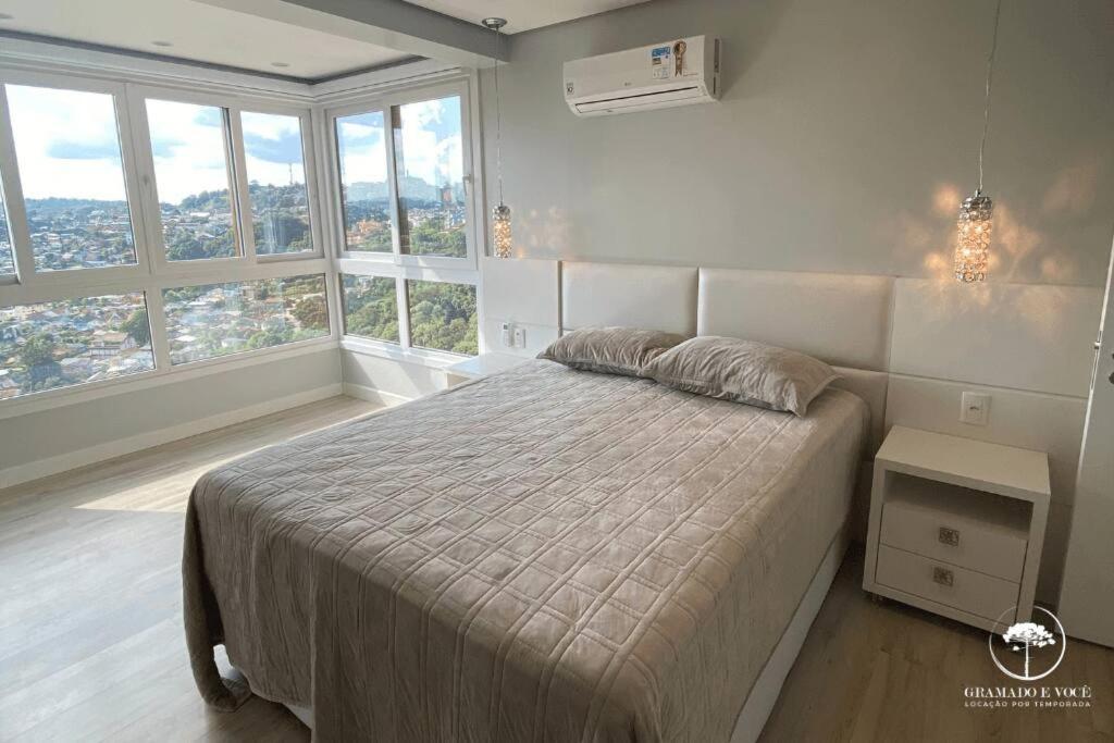 Apartamento Novo No Centro De Грамаду Екстериор снимка
