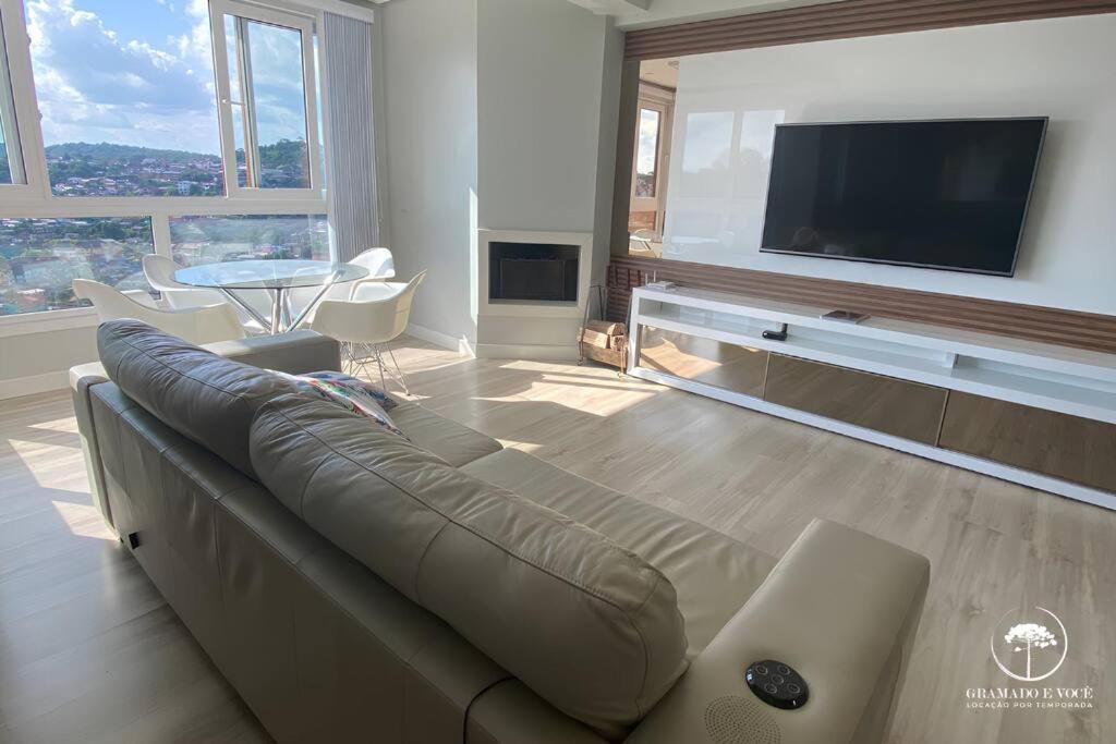 Apartamento Novo No Centro De Грамаду Екстериор снимка
