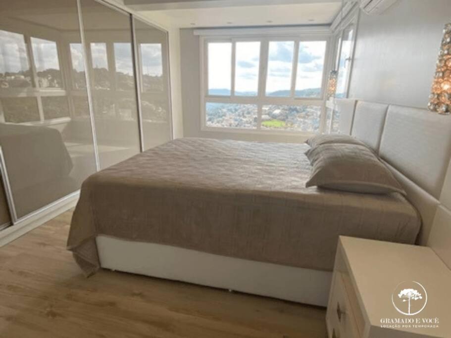 Apartamento Novo No Centro De Грамаду Екстериор снимка