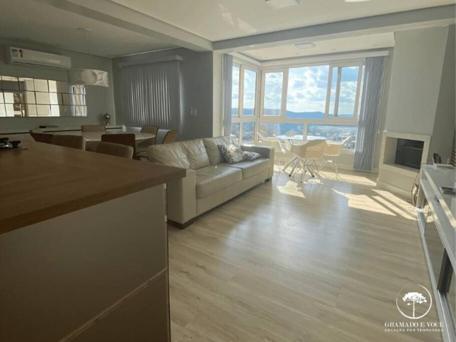 Apartamento Novo No Centro De Грамаду Екстериор снимка