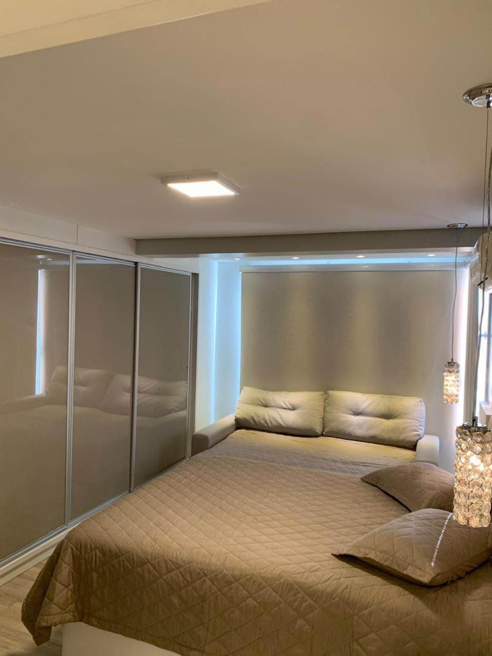 Apartamento Novo No Centro De Грамаду Екстериор снимка