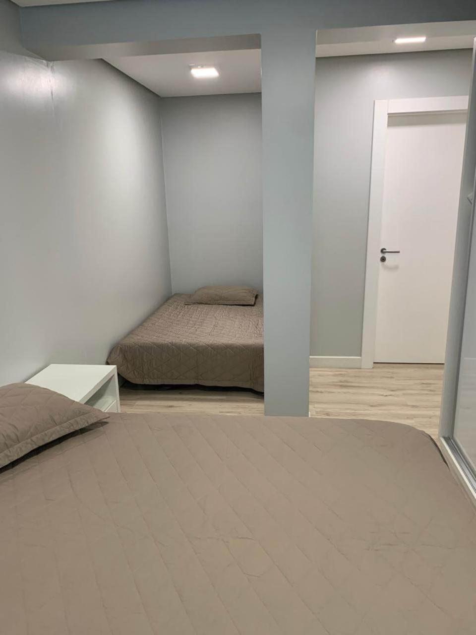 Apartamento Novo No Centro De Грамаду Екстериор снимка